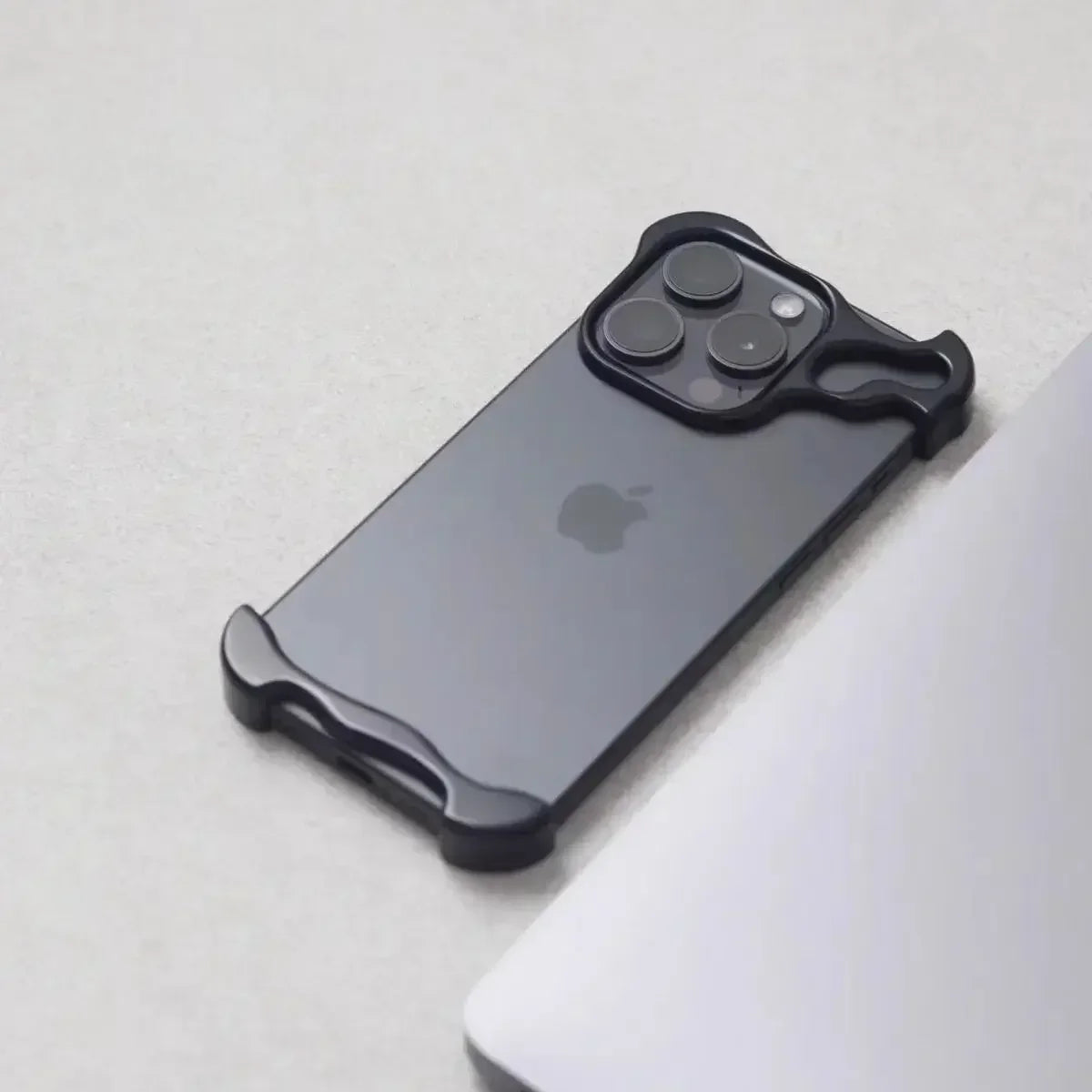 Maison Veyre Metal Bumper Case