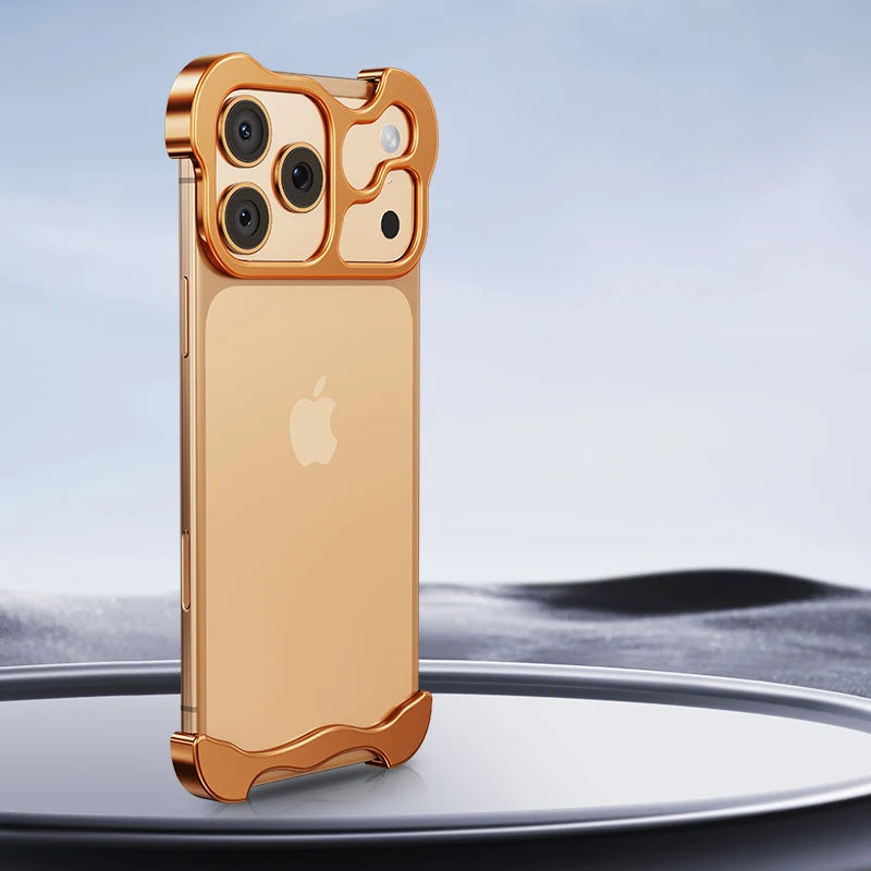 Maison Veyre Metal Bumper Case